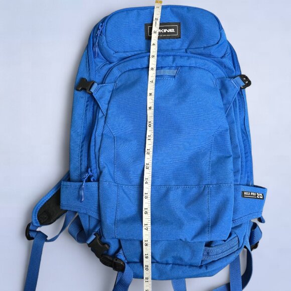 Dakine Heli Pro 20L Backpack in Cobalt Blue - Picture 4 of 9